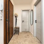 2 Bedroom Dzhendem Tepe 2 Parking Spots In Next To Mu شقة *