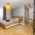 2 Bedroom Dzhendem Tepe 2 Parking Spots In Next To Mu شقة *