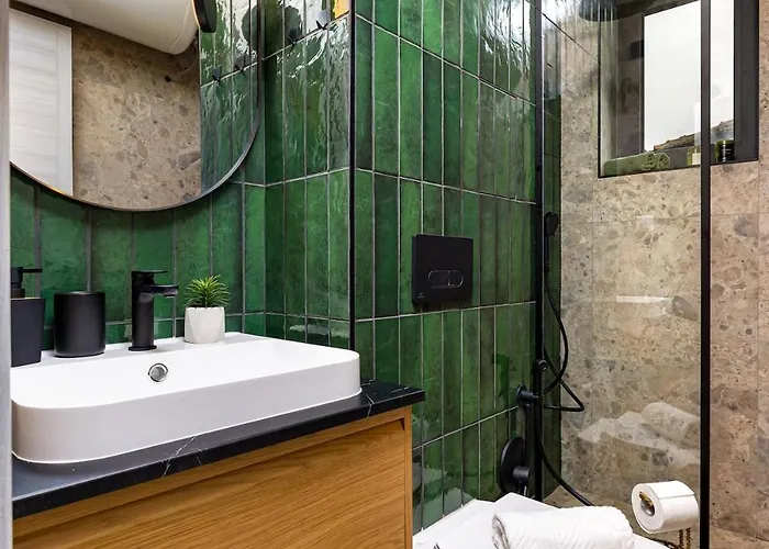 公寓 2 Bedroom Dzhendem Tepe 2 Parking Spots In Next To Mu