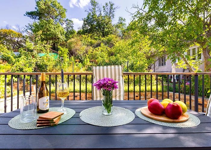 2 Bedroom Dzhendem Tepe 2 Parking Spots In Next To Mu 公寓